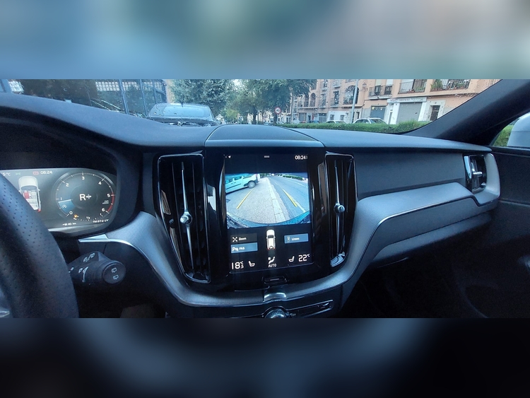 Volvo Xc 60 150CV foto 11